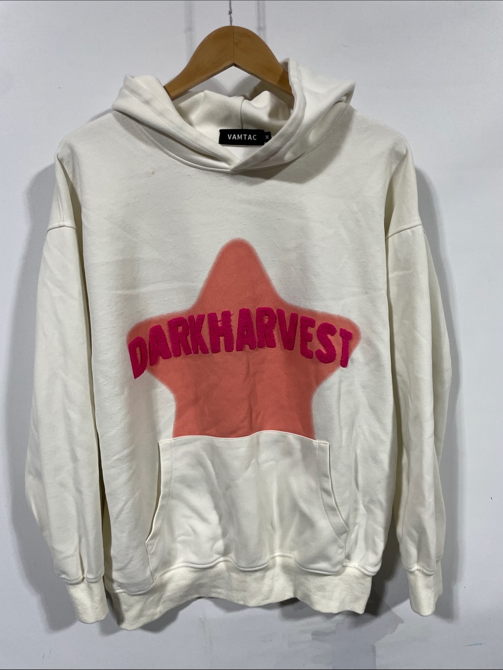 Vamtac Cream Hoodie with Pink Star "DARKHARVEST"